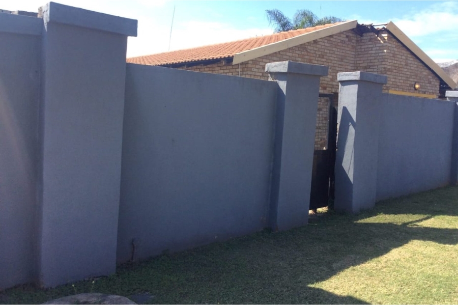 3 Bedroom Property for Sale in Waterval East North West